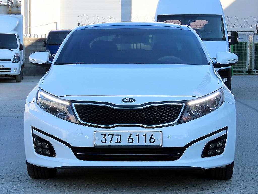 KIA K5 - Vista 2