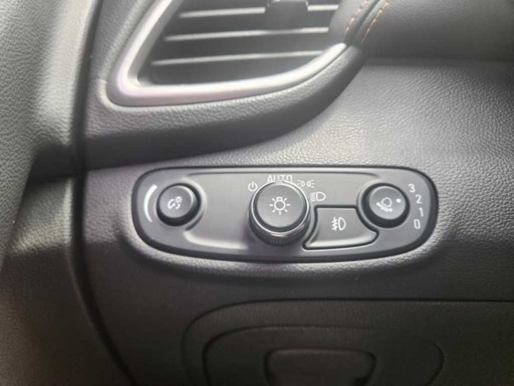 Chevrolet Trax - Vista 10