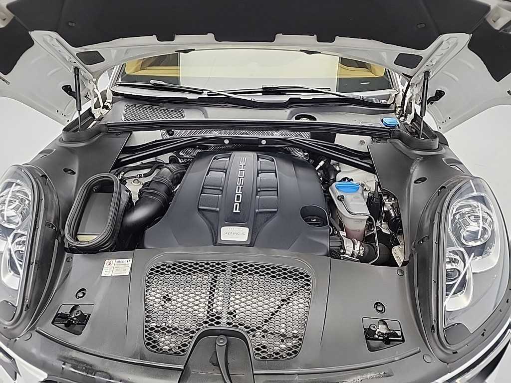 Porsche Macan - Vista 5