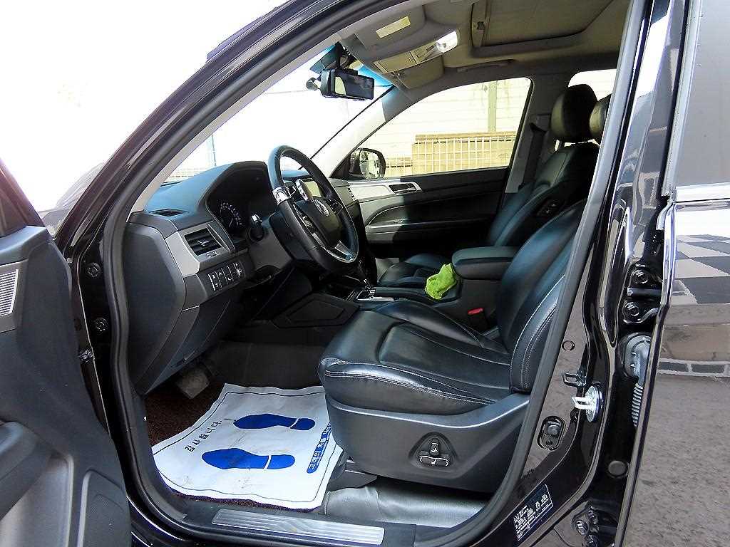 Ssangyong Rexton - Vista 6