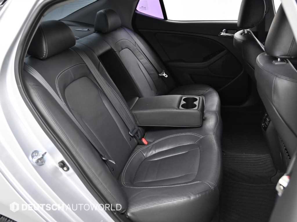KIA K5 - Vista 12
