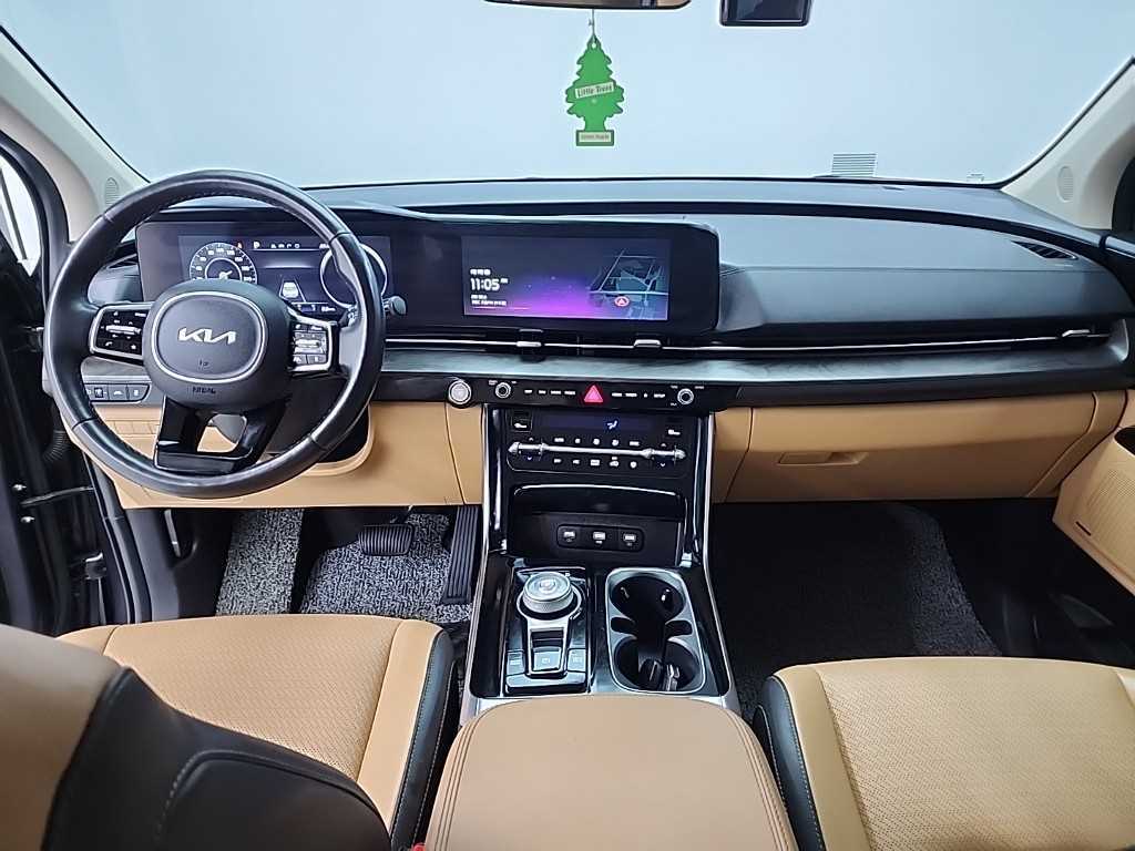 KIA Carnival - Vista 7