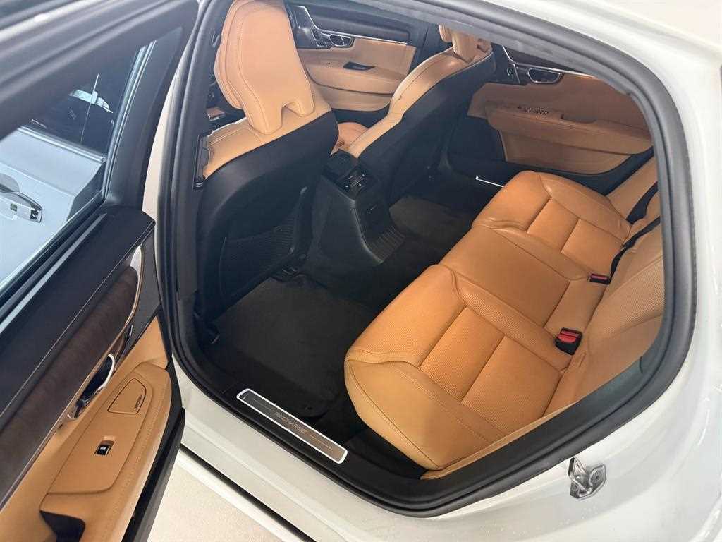 Volvo S90 - Vista 10