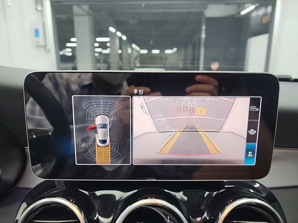 Mercedes Benz C Class 2019 Negro - Importación desde Corea - HF Imports Iquique - Foto 15
