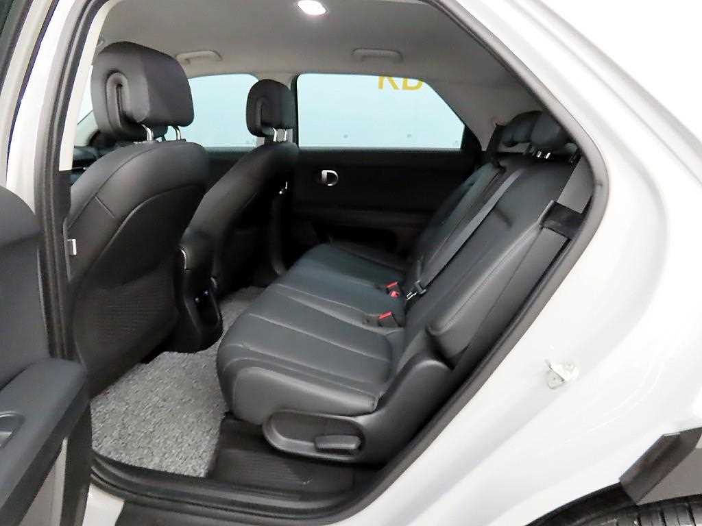 HYUNDAI Ioniq 5 - Vista 6