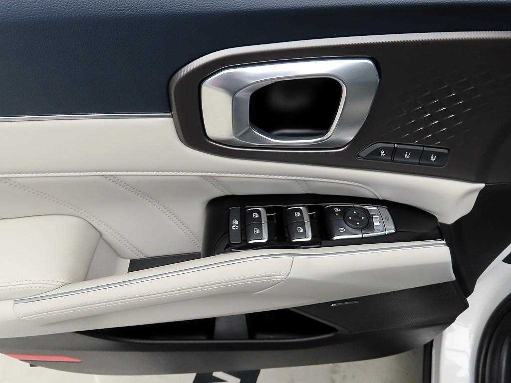 KIA Sorento - Vista 11