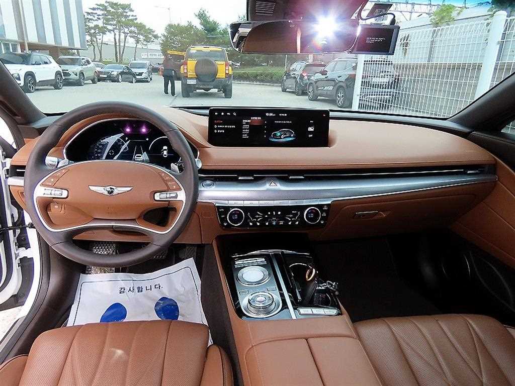 Genesis G80 - Vista 7