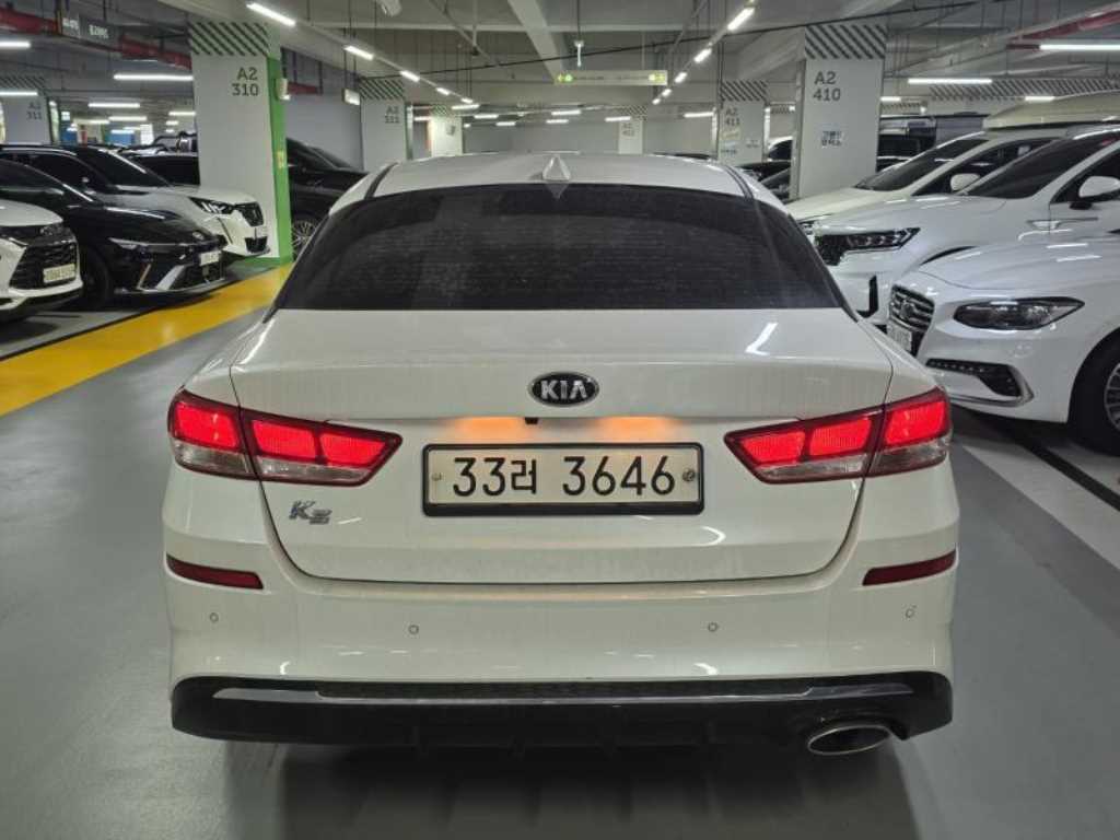KIA K5 - Vista 4