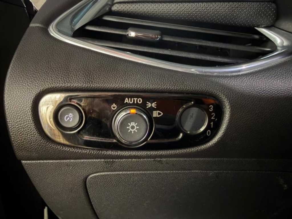 Chevrolet Malibu 2017 Negro - Importación desde Corea - HF Imports Iquique - Foto 13