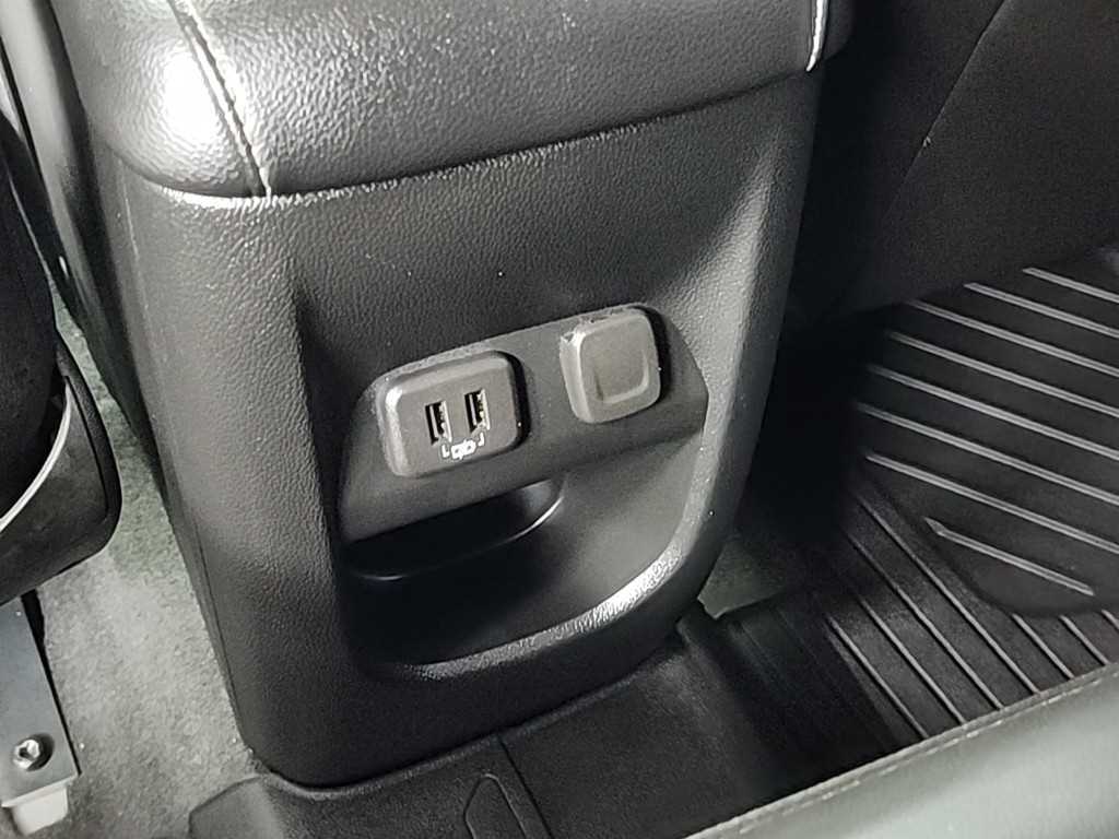 Chevrolet ?Colorado 2022 Gris - Importación desde Corea - HF Imports Iquique - Foto 13