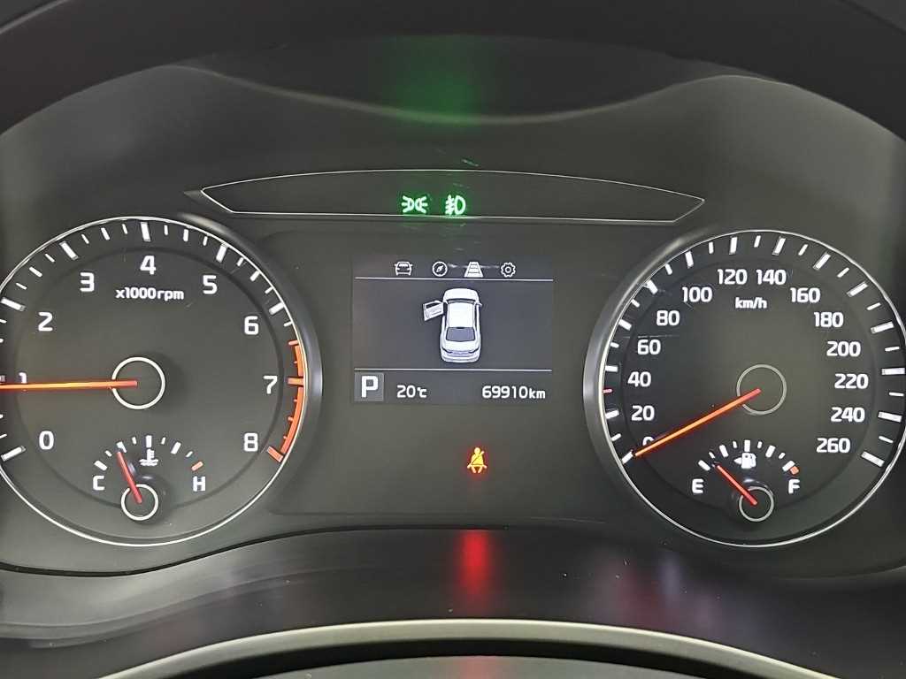 KIA K7 - Vista 6