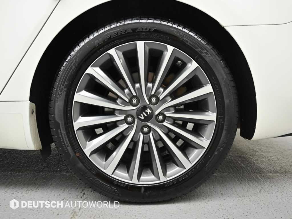 KIA K7 - Vista 5