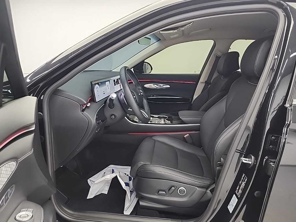 Genesis GV70 - Vista 11