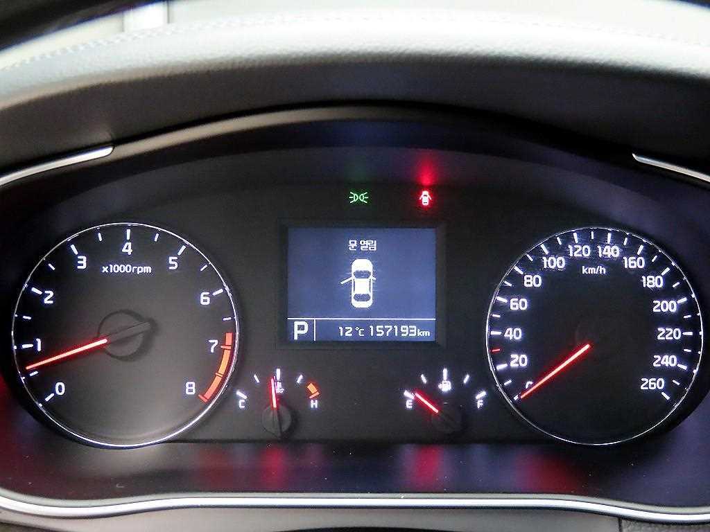 KIA K7 - Vista 8