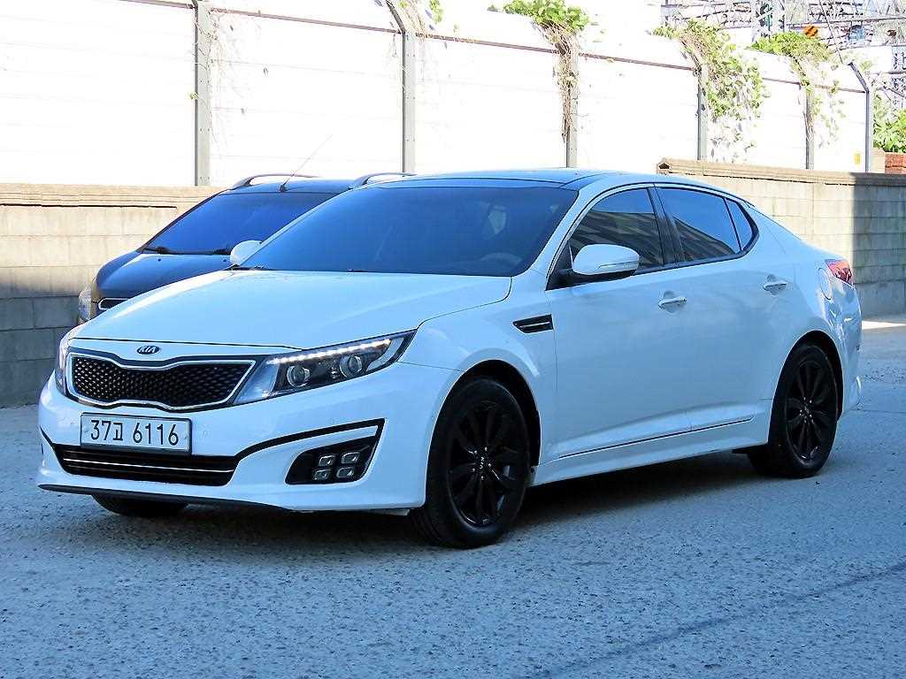 KIA K5 2014 Blanco - Importación desde Corea - HF Imports Iquique - Foto 1