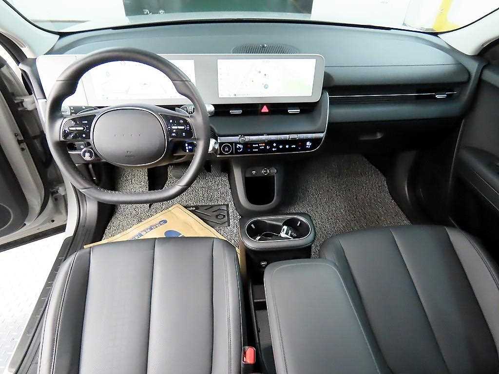 HYUNDAI Ioniq 5 - Vista 7