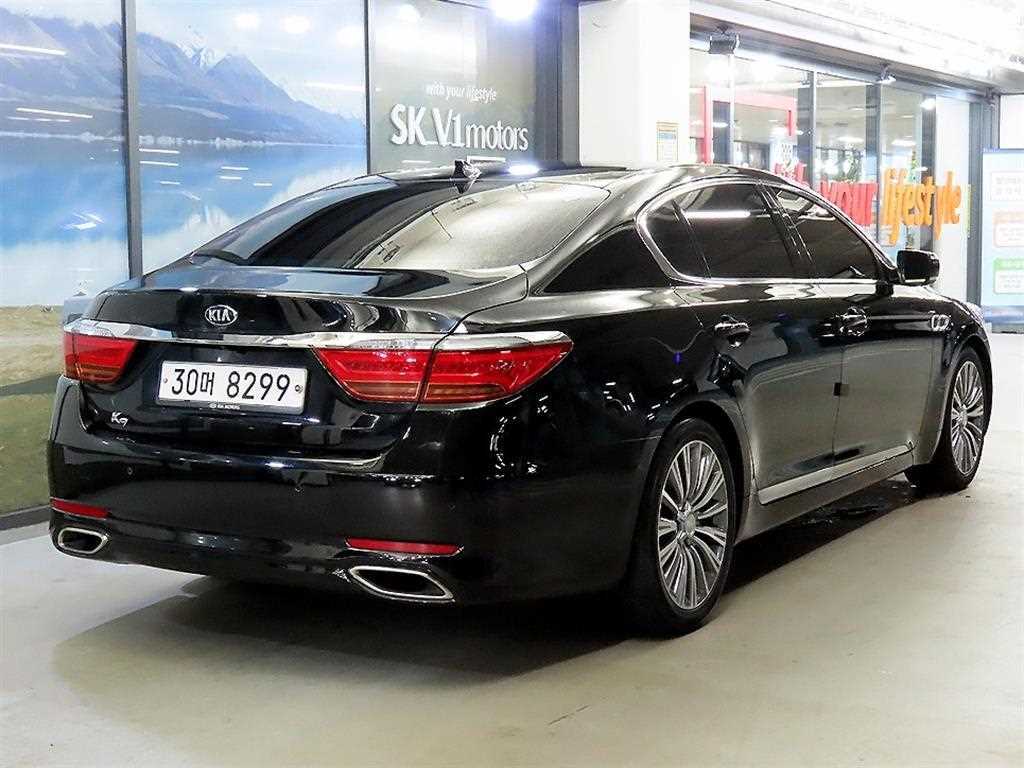 KIA K9 - Vista 4