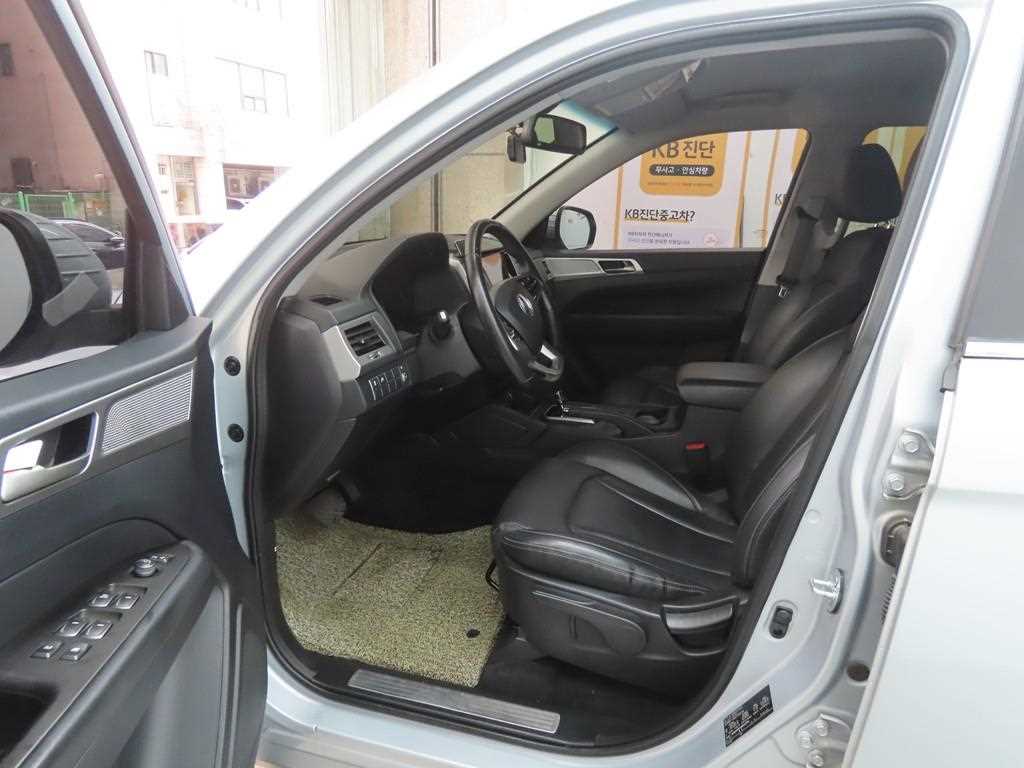Ssangyong Rexton - Vista 5