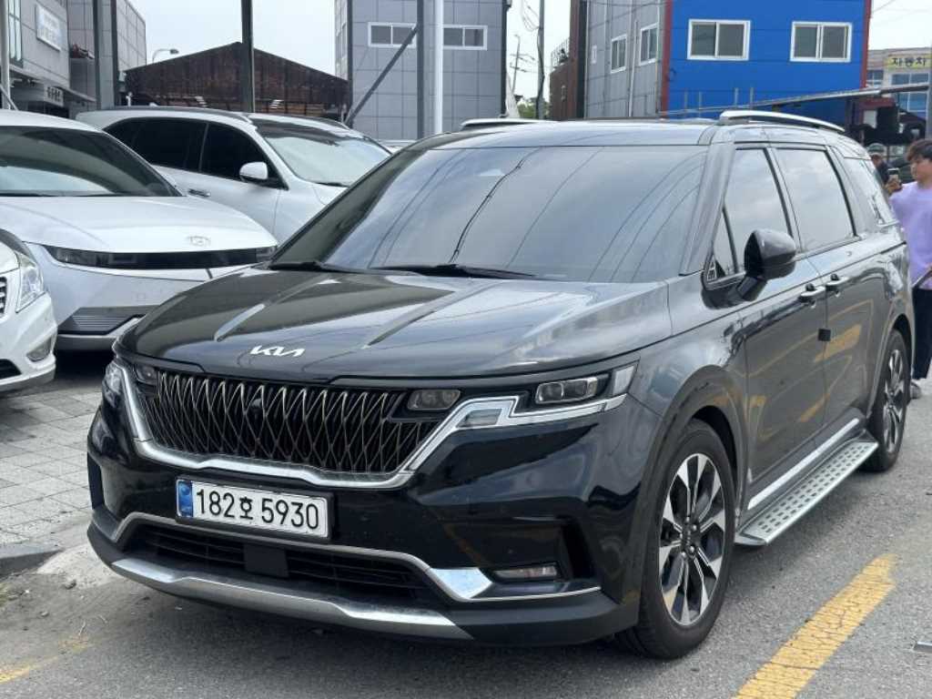 KIA Carnival 2021 Negro - Importación desde Corea - HF Imports Iquique - Foto 1