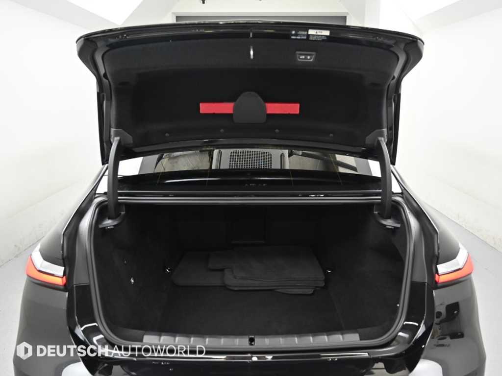 BMW i7 2025 Negro - Importación desde Corea - HF Imports Iquique - Foto 19