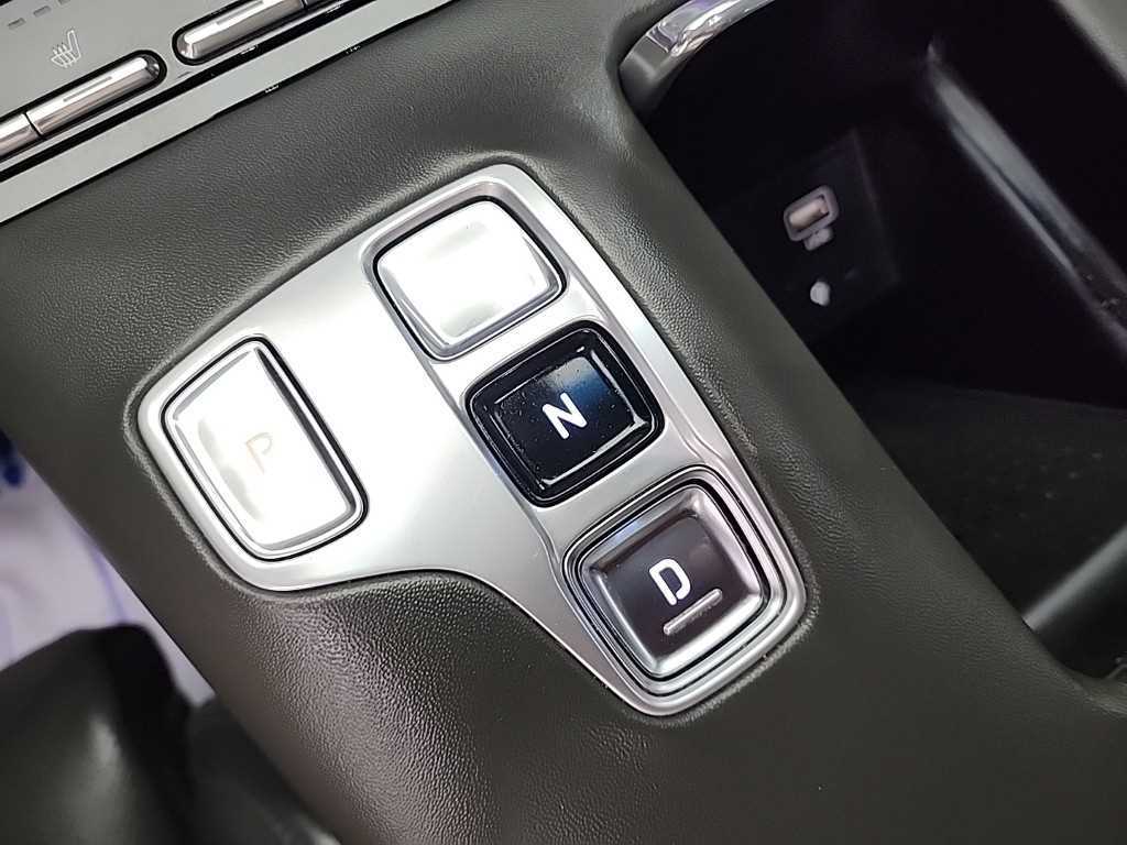 HYUNDAI Grandeur - Vista 8