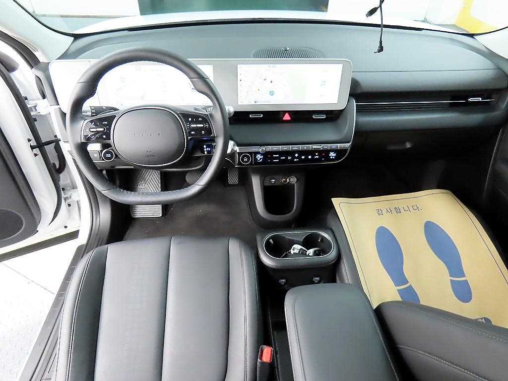HYUNDAI Ioniq 5 - Vista 7