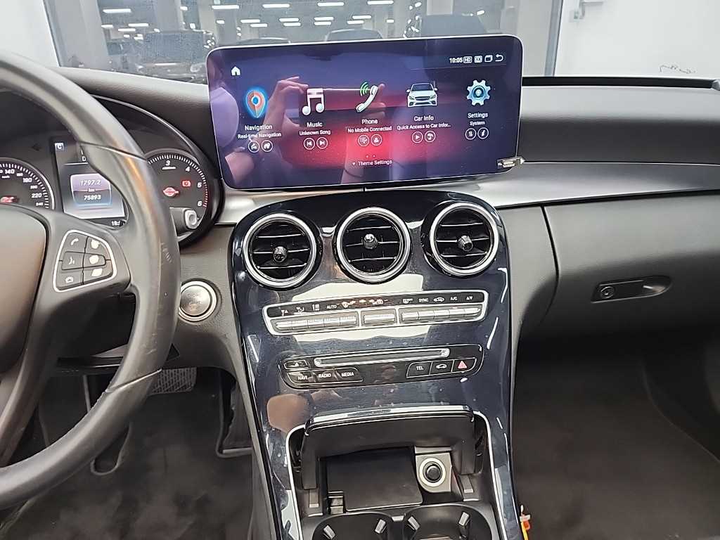 Mercedes Benz C Class - Vista 10