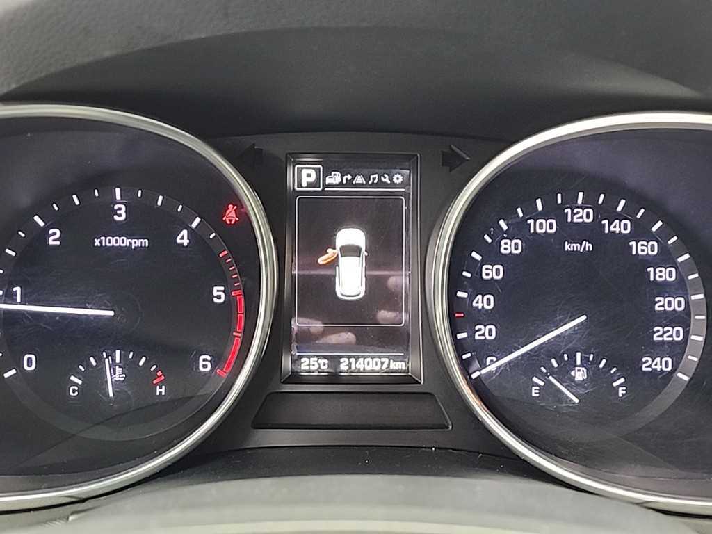 HYUNDAI Santa Fe - Vista 6