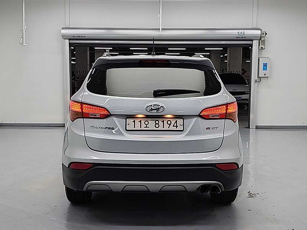 HYUNDAI Santa Fe - Vista 3