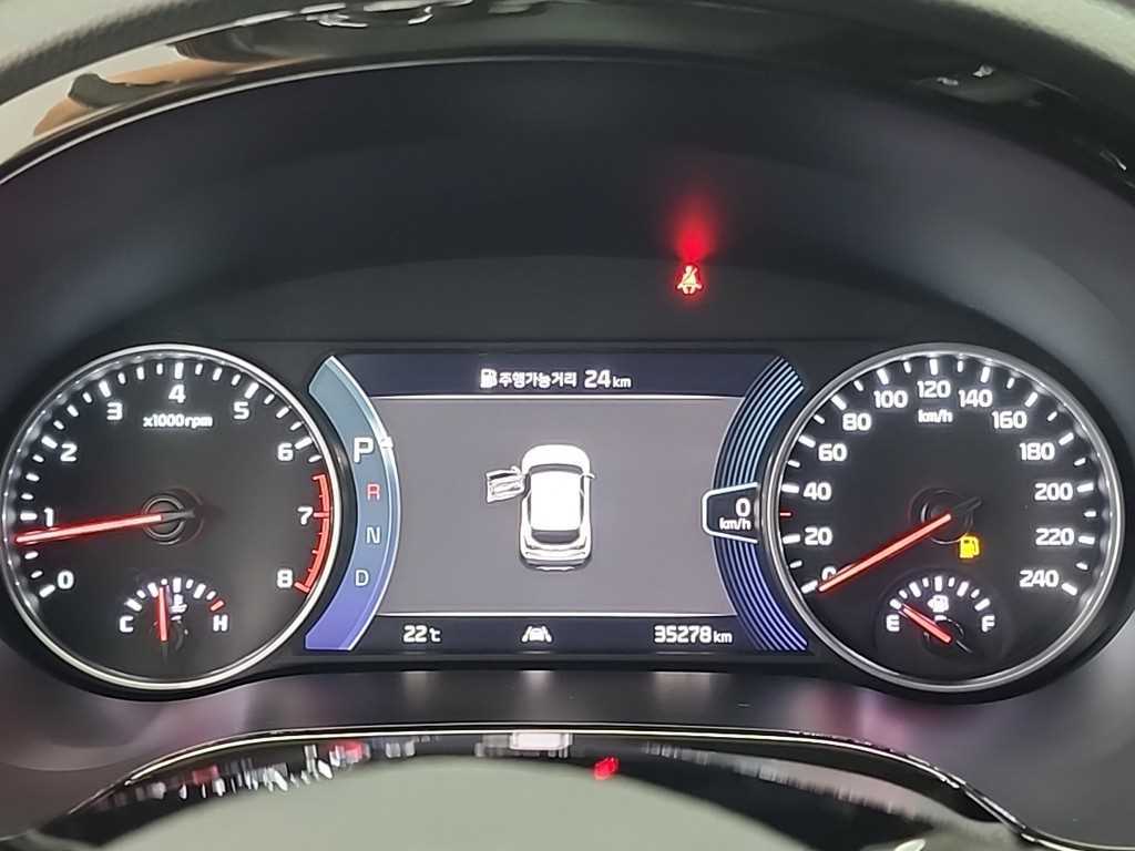 KIA Seltos - Vista 6