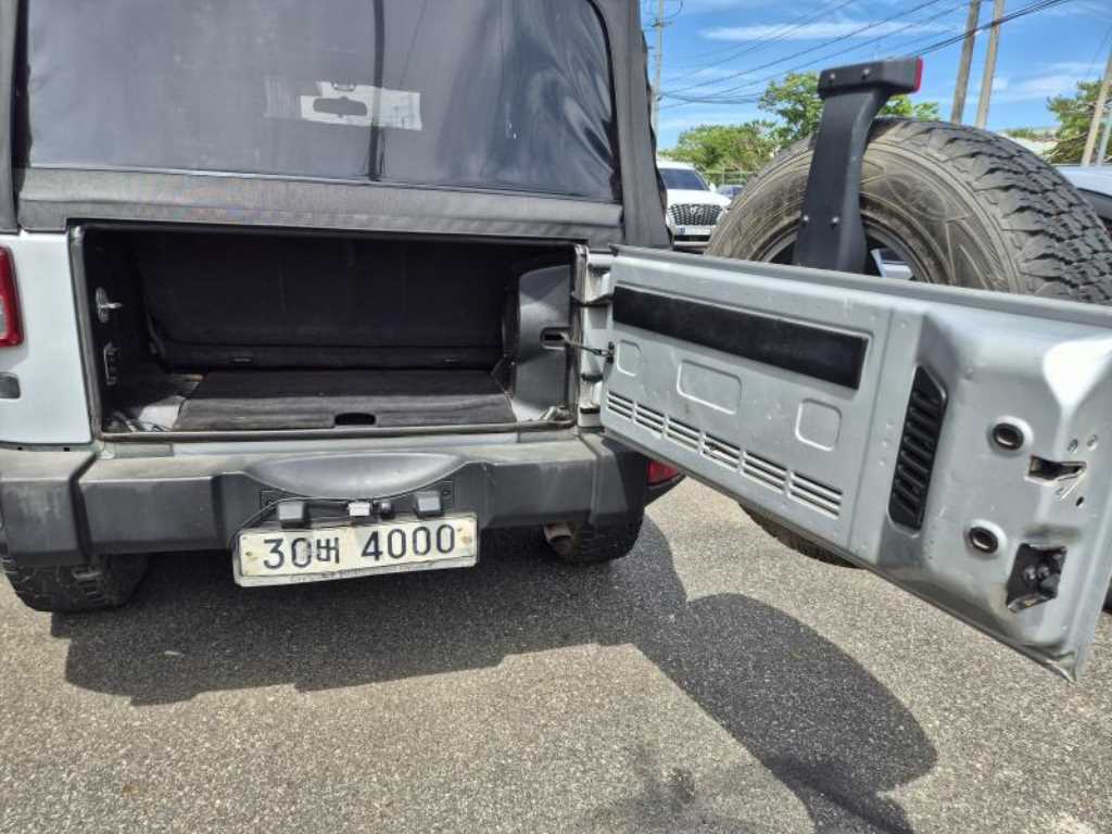 Jeep Wrangler - Vista 10