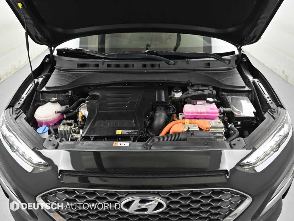 HYUNDAI Kona - Vista 6