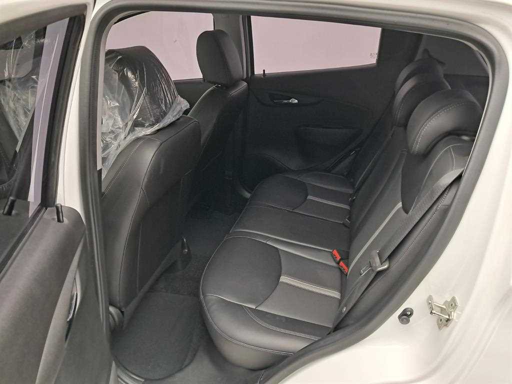 Chevrolet Spark - Vista 12