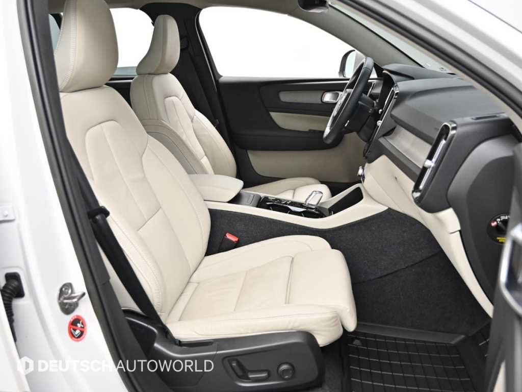 Volvo XC40 - Vista 10