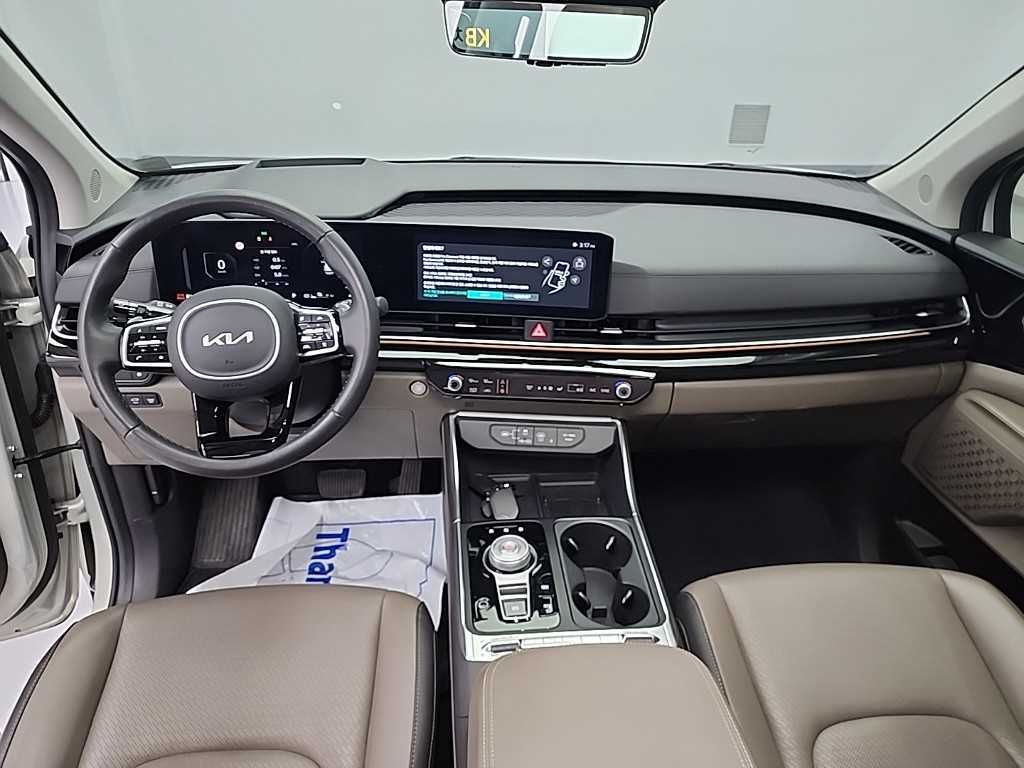 KIA Carnival - Vista 7