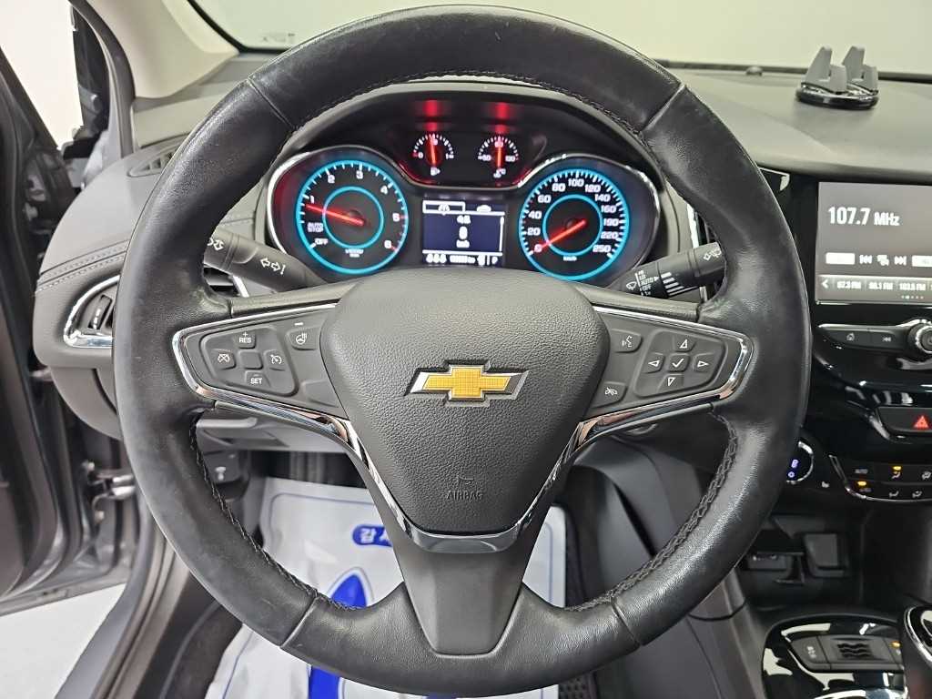Chevrolet Cruise - Vista 9