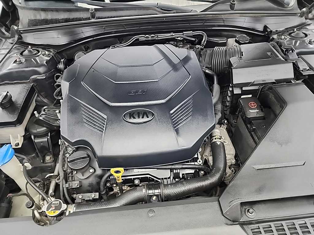 KIA K7 - Vista 5