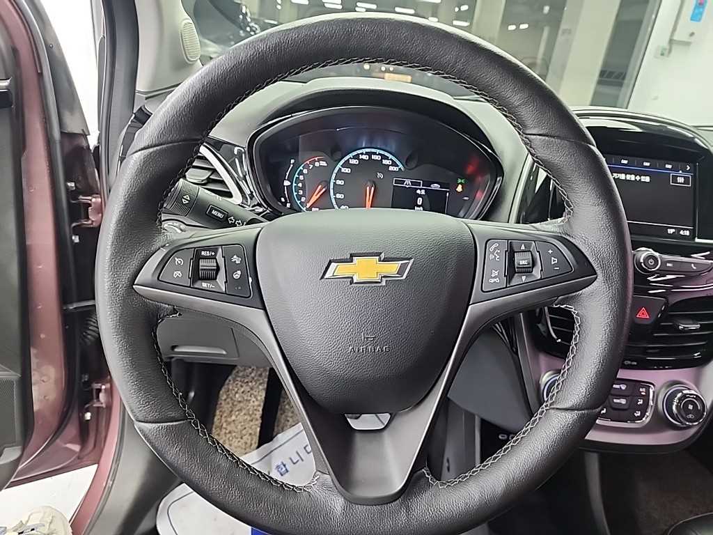 Chevrolet Spark - Vista 9