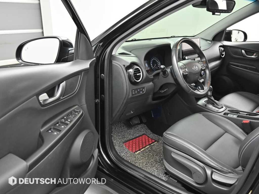 HYUNDAI Kona - Vista 11