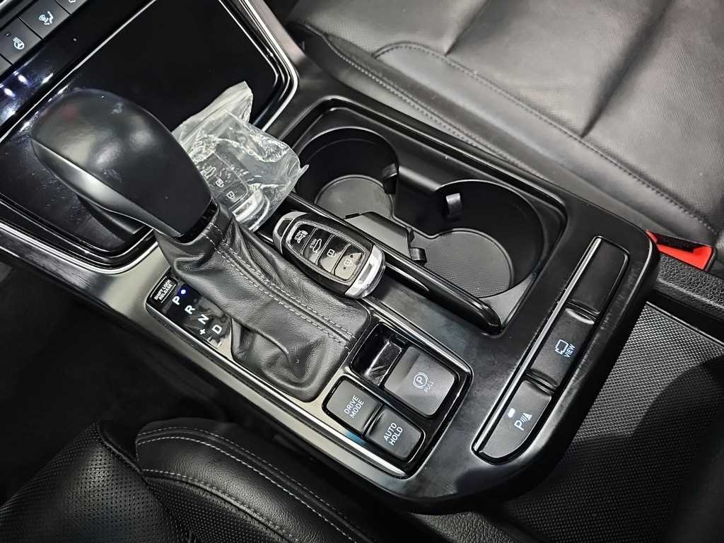 HYUNDAI Grandeur - Vista 8