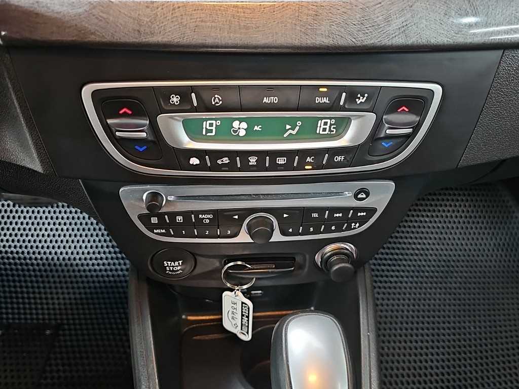 SAMSUNG SM3 - Vista 10