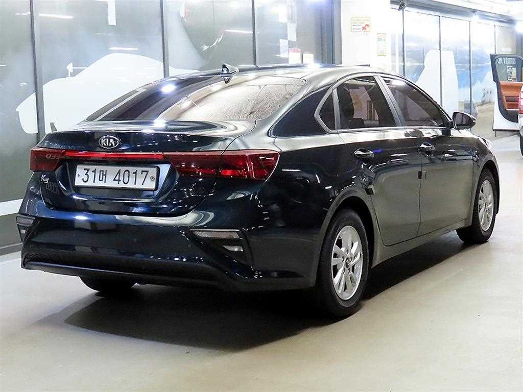KIA K3 - Vista 4
