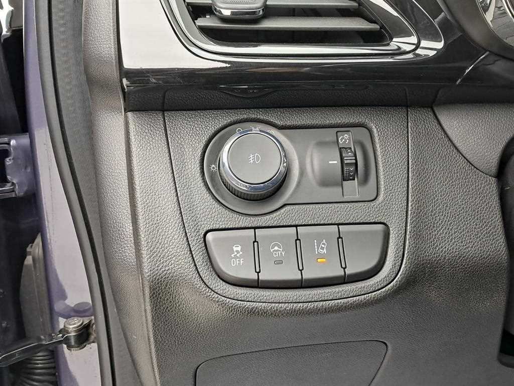 Chevrolet Spark 2016 Morado - Importación desde Corea - HF Imports Iquique - Foto 13