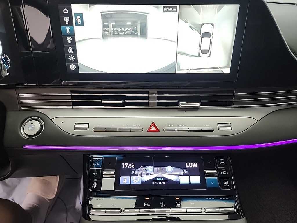 HYUNDAI Grandeur - Vista 10