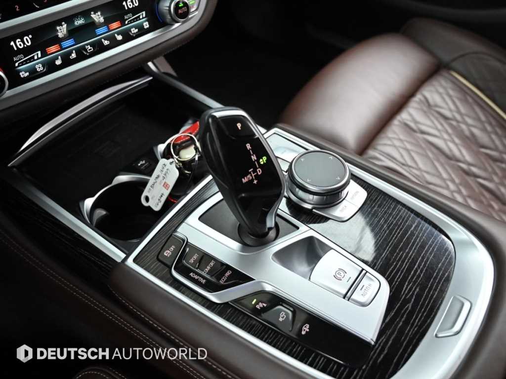 BMW 7 Series - Vista 9
