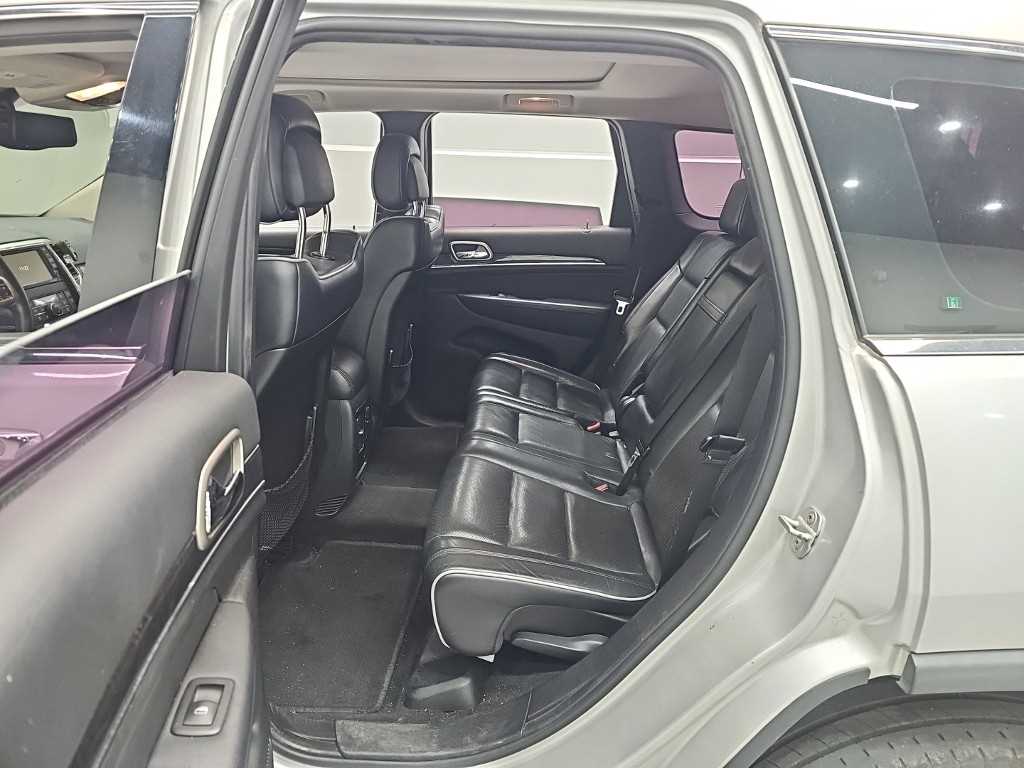 Jeep Cherokee - Vista 12