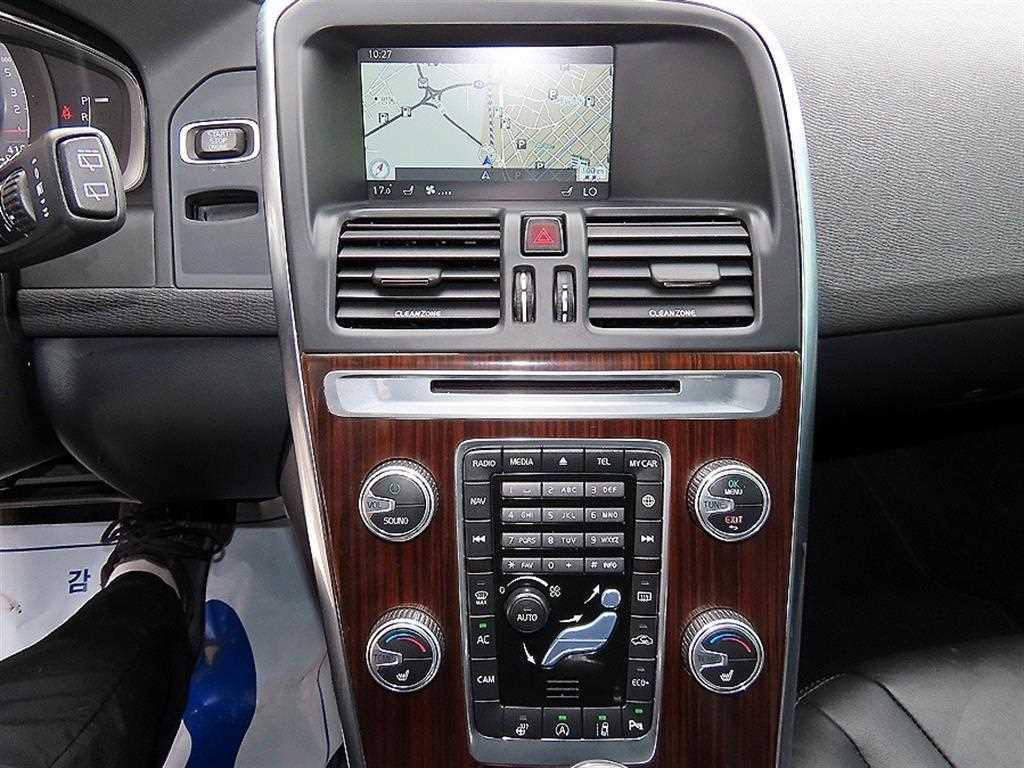Volvo XC60 - Vista 12
