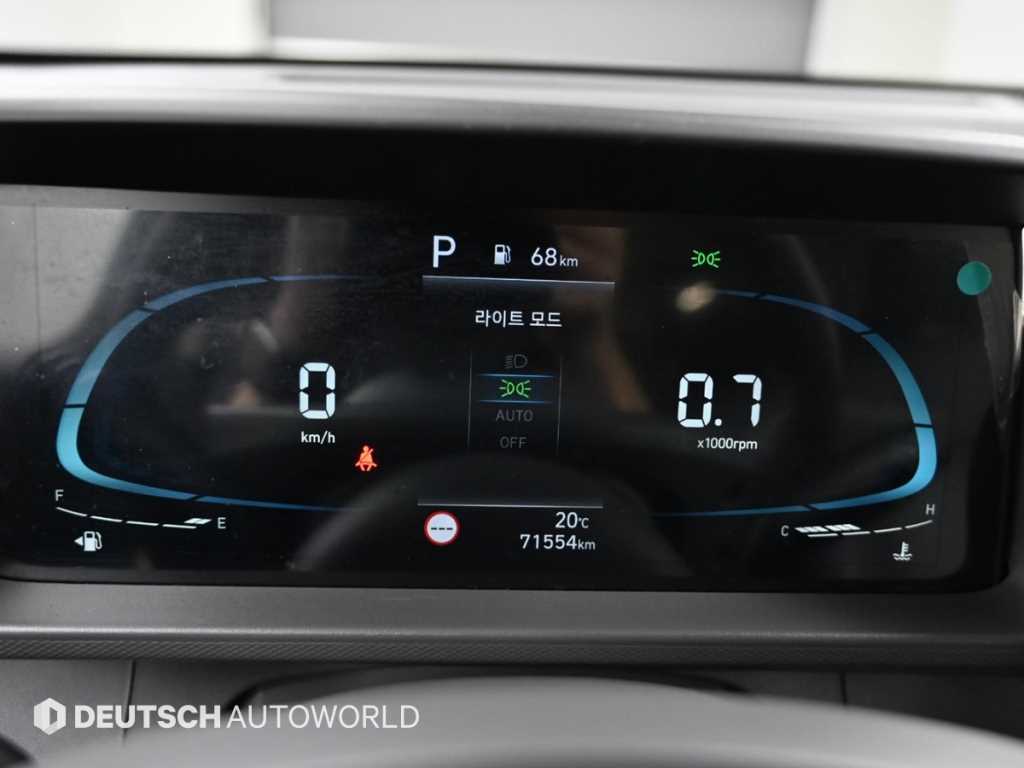HYUNDAI Casper - Vista 8