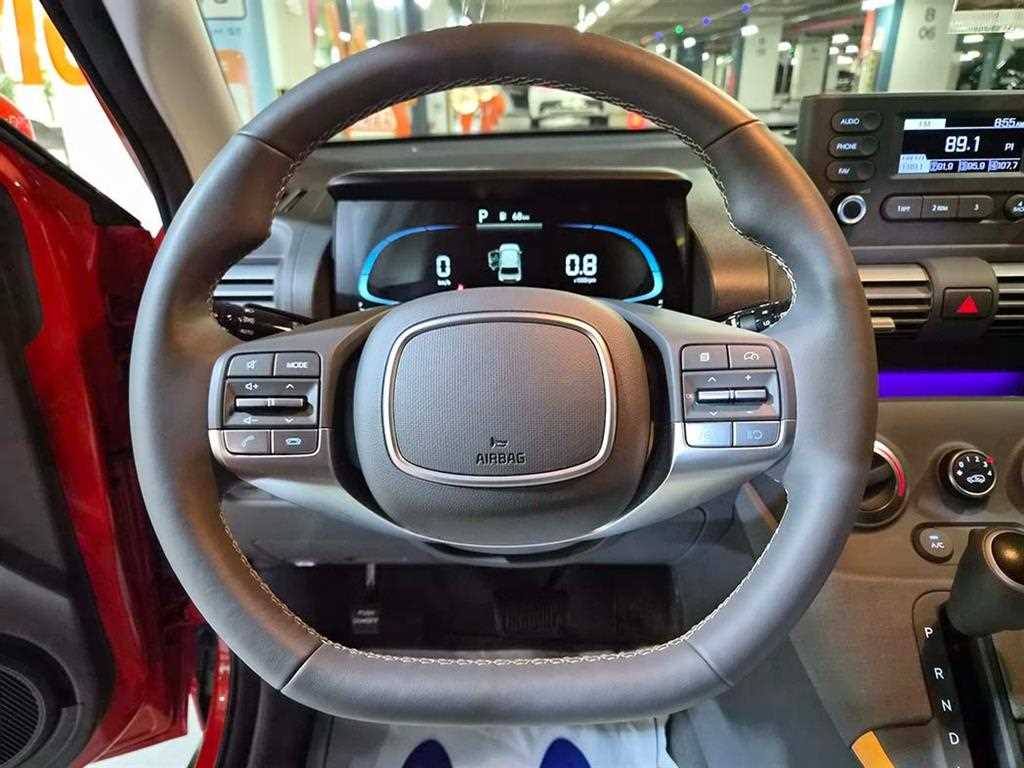 HYUNDAI Casper - Vista 8