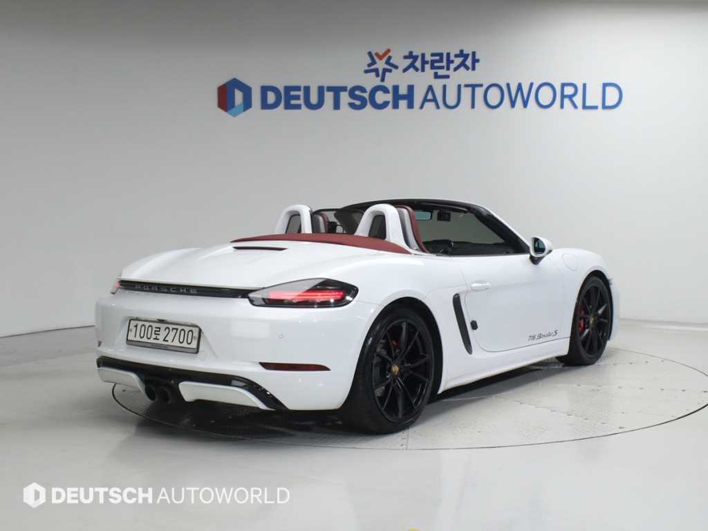 Porsche 718 - Vista 2